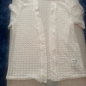Kiss White Textured Button Down Shirt